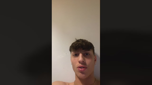 Angeluzzo01  25-03-2022